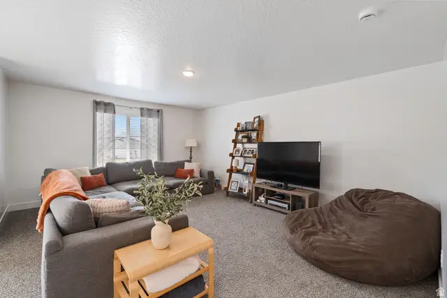 683 W Powderwood Ln, Mapleton, UT 84664 - #3