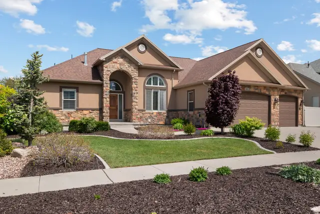 483 E Crystal Spring Dr, Draper, UT 84020 - #2