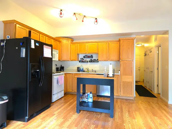 6678 S Pines Point Way W, West Jordan, UT 84084