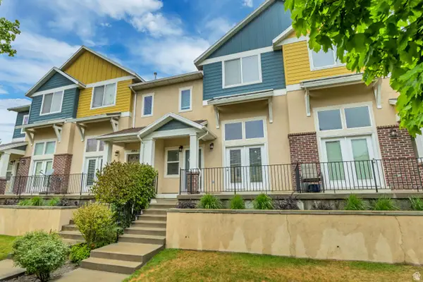 1099 E East Garden Bend Pl E, Sandy, UT 84094