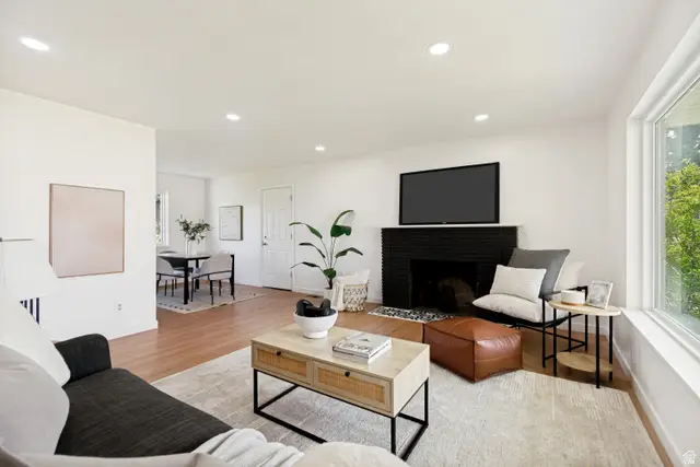 8947 S 500 E, Sandy, UT 84070 - #3