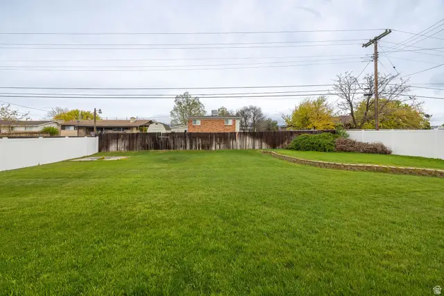 822 N 100 W, Tremonton, UT 84337 - #3