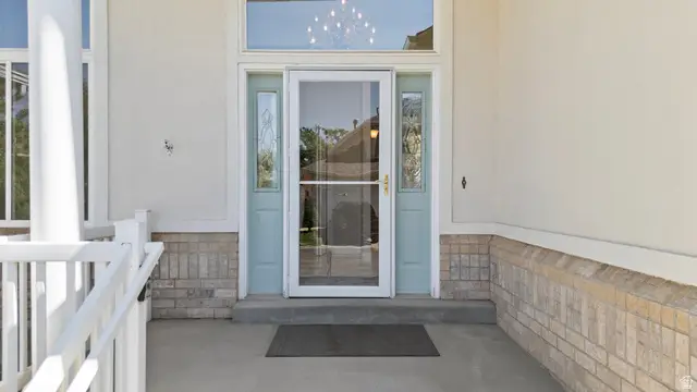 275 S Eagle Way, North Salt Lake, UT 84054 - #3