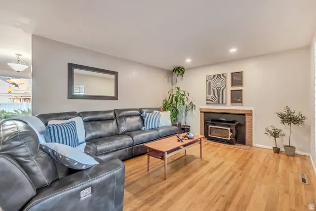 1415 E Ironwood Ave E, Salt Lake City, UT 84121 - #3