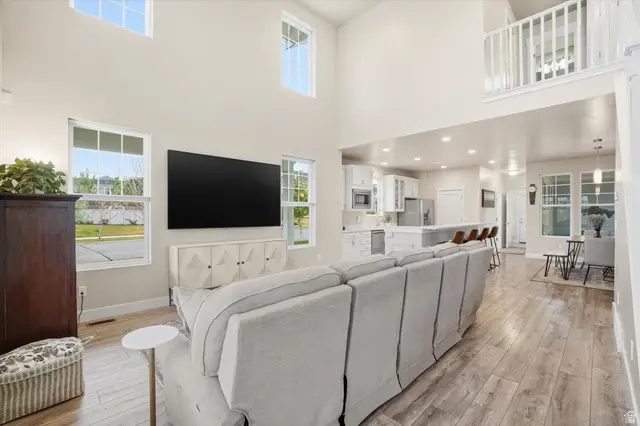 5488 W Copper Needle Way S, South Jordan, UT 84009 - #2
