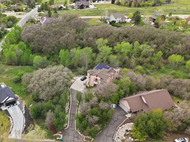 3635 N Patiosprings Dr E #105, Eden, UT 84310 - #1