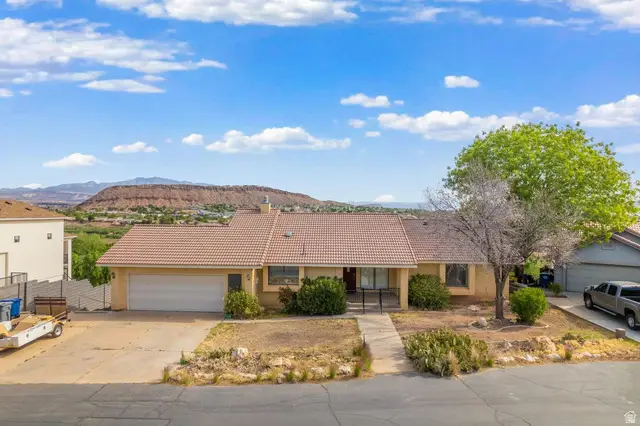 3053 S Sweetgum Cir, Saint George, UT 84790 - #1