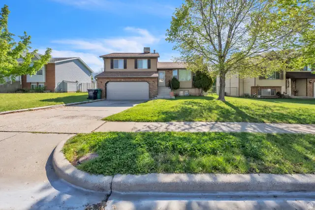 1052 N 1000 E, Layton, UT 84040 - #1