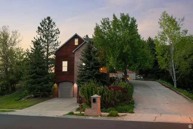 2131 Kays Creek Dr, Layton, UT 84040 - #1