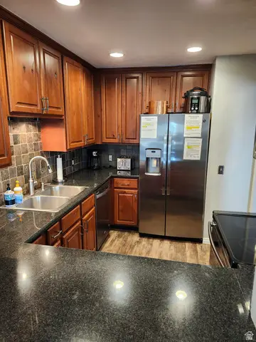 8230 Wasatch Grove Ln, Salt Lake City, UT 84121 - #2
