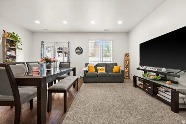 6688 S Pines Point Way, West Jordan, UT 84084 - #3