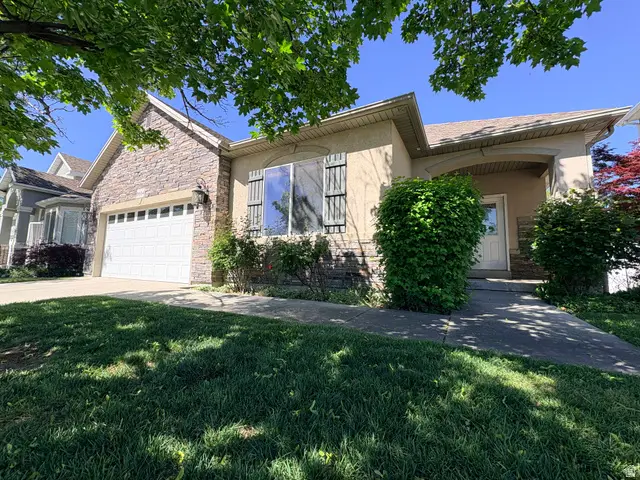 9884 S Cascade Park Dr, Sandy, UT 84070 - #1