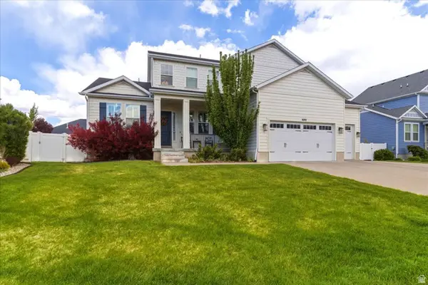 1692 W Spring Meadow Ln N, Farmington, UT 84025