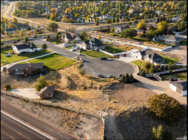 5401 W Pebble Ln, Highland, UT 84003 - #1