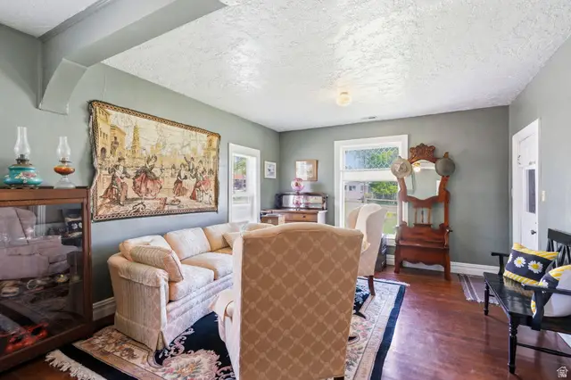 499 W Center St, Marysvale, UT 84750 - #3