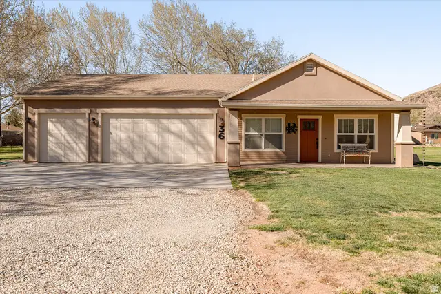 36 W 960 S, Hurricane, UT 84737 - #1