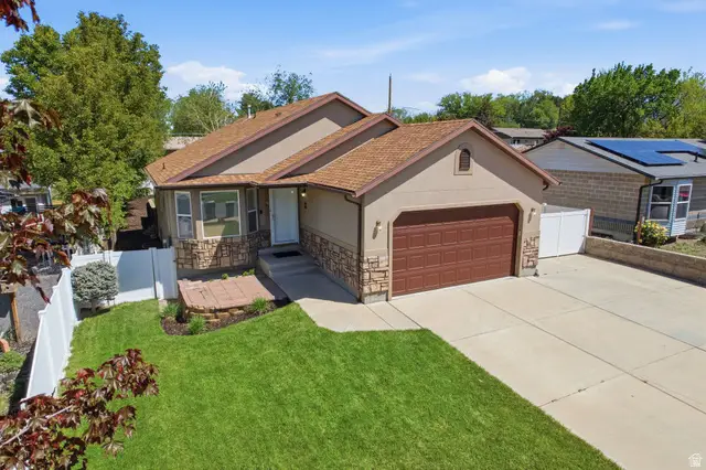 90 W Cottage Ave, Sandy, UT 84070 - #1