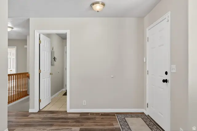 90 W Cottage Ave, Sandy, UT 84070 - #3