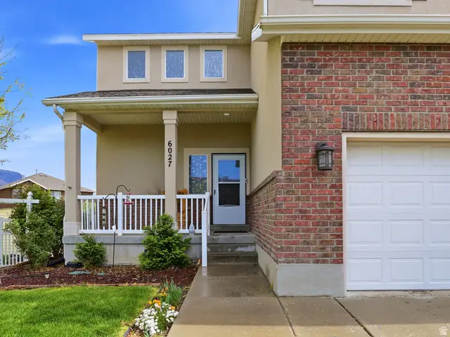 6027 Bayshore Dr, Stansbury Park, UT 84074 - #2
