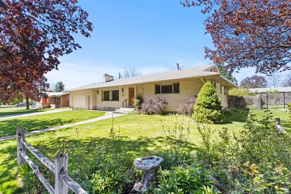 263 Stewart Dr, River Heights, UT 84321