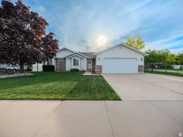 4103 S 2175 W, Roy, UT 84067