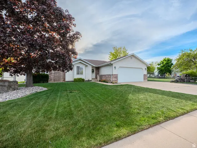 4103 S 2175 W, Roy, UT 84067 - #2
