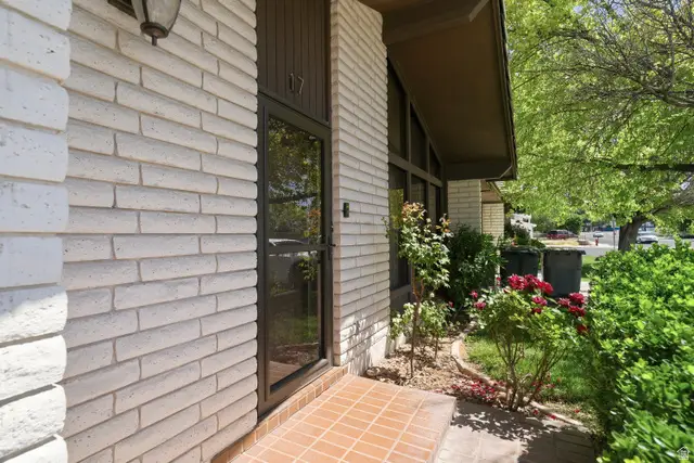 55 E 700 St S #17, Saint George, UT 84770 - #3