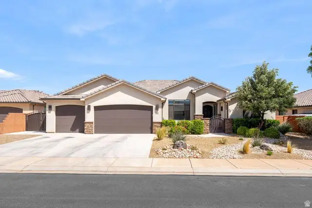 43 S 375 W, Ivins, UT 84738 - #2