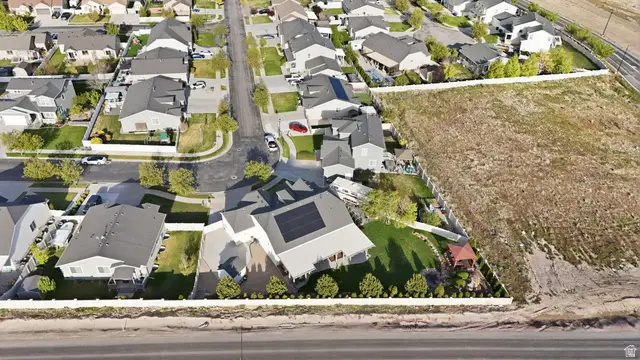 8528 S Otter Creek Dr W, West Jordan, UT 84081 - #3