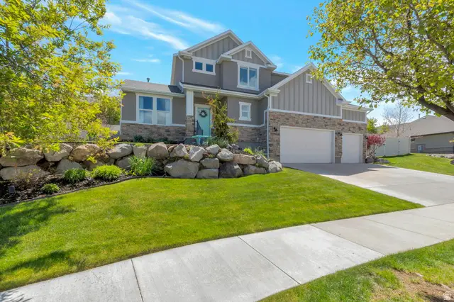 6729 W Clear Water Dr, Herriman, UT 84096 - #2