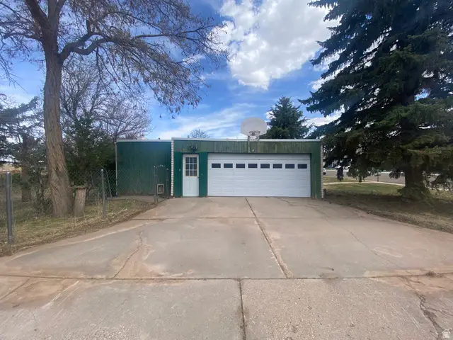 982 Spruce St, Cedar City, UT 84720 - #3
