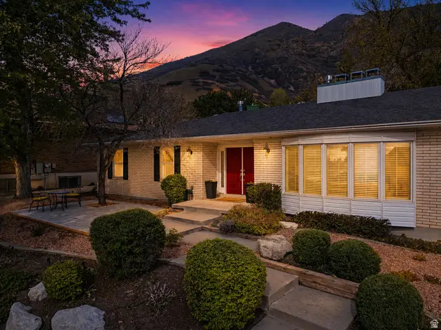 8295 S Supernal Way E, Cottonwood Heights, UT 84121 - #3