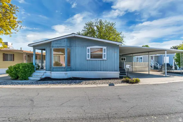 1102 W Yarrow Ln S, Taylorsville, UT 84123 - #3