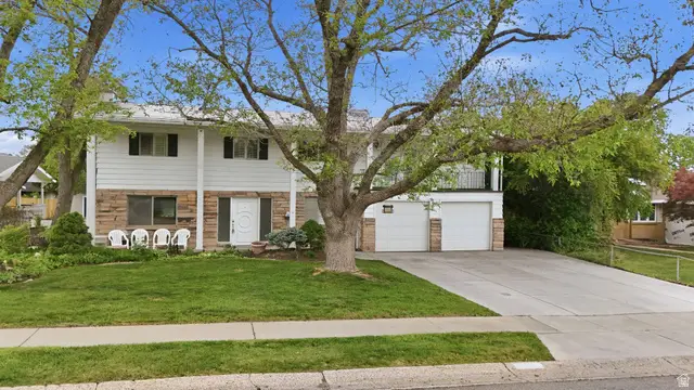 3664 S Laurelcrest Dr, Salt Lake City, UT 84109 - #2