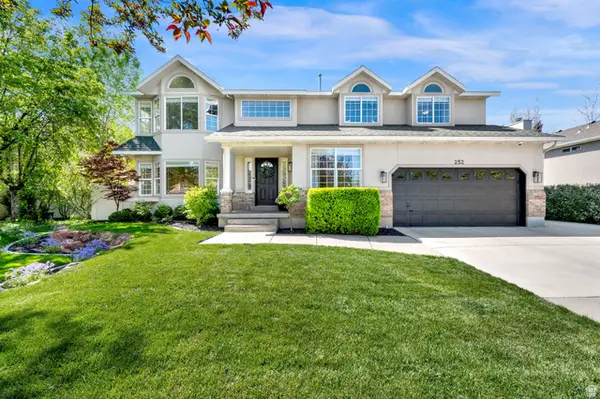 252 E Cranberry Hill Dr, Draper, UT 84020
