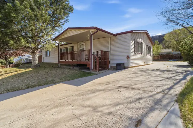 350 N Highland Dr, Cedar City, UT 84721 - #2