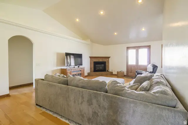 4123 S Vernal Ave, Vernal, UT 84078 - #3