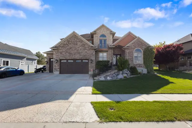 4077 S Pelican Ln, Saratoga Springs, UT 84045 - #3