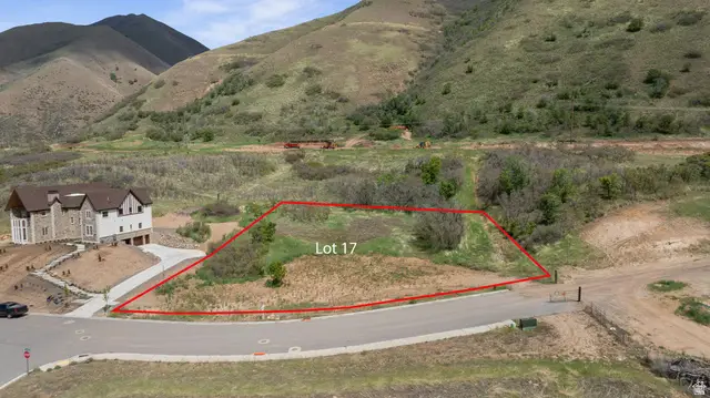 371 S Calvin St #17, Mapleton, UT 84664 - #1