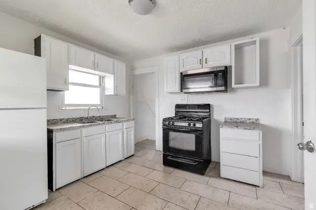 47 E Forbush Ave S, Midvale, UT 84047 - #3