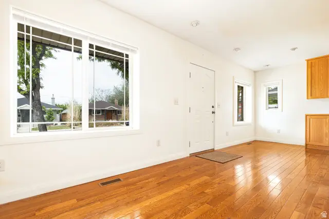 844 E Elm S, Salt Lake City, UT 84106 - #3