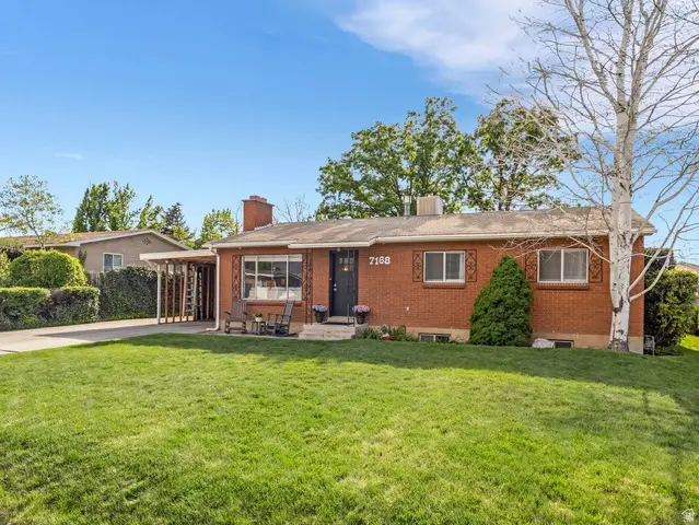 7168 S 1700 E, Cottonwood Heights, UT 84121 - #2