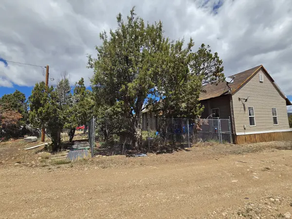 45166 W Bandanna Dr, Fruitland, UT 84027
