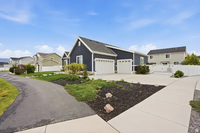 726 S School House Rd E, Saratoga Springs, UT 84045 - #3
