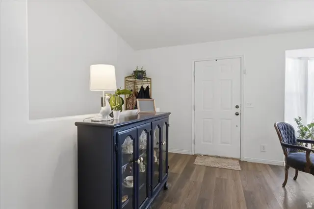 6822 S High Bluff Dr W, West Jordan, UT 84081 - #3