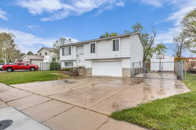 1860 W 7225 S, West Jordan, UT 84084 - #2