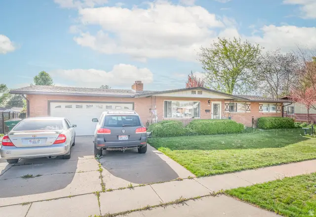 1058 S 1075 E, Clearfield, UT 84015 - #2