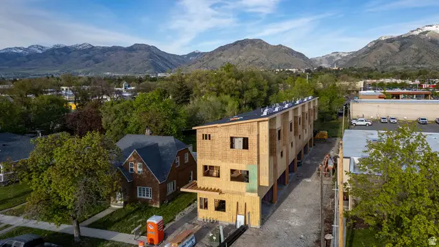 452 N 100 W #104, Logan, UT 84321 - #3