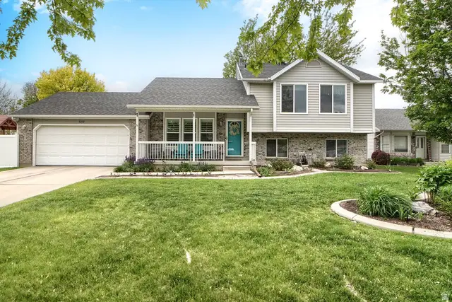8292 S Piney Ct W, West Jordan, UT 84088 - #1