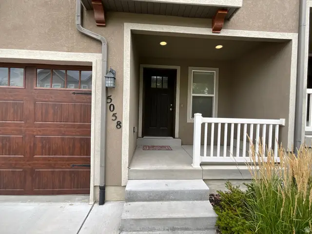 5058 S Moray Ct, Holladay, UT 84117 - #2